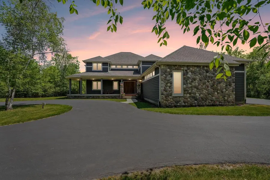 12302 N Madero DRIVE, Mequon, WI 53092 - #3