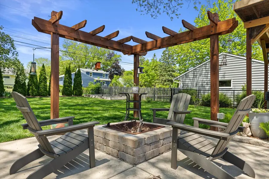 1015 5th AVENUE, Grafton, WI 53024 - #2