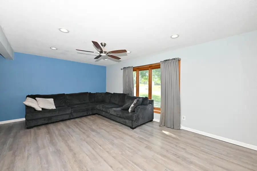 10045 W Meadow DRIVE, Greenfield, WI 53228 - #2