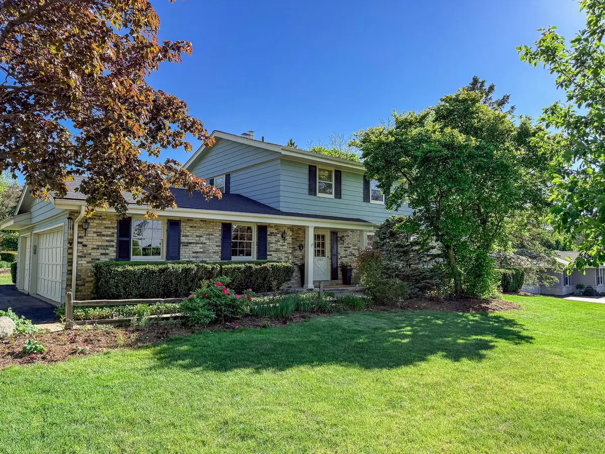 17415 Penbrook DRIVE, Brookfield, WI 53045 - #1