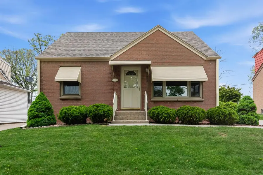 162 W Allerton AVENUE, Milwaukee, WI 53207 - #2