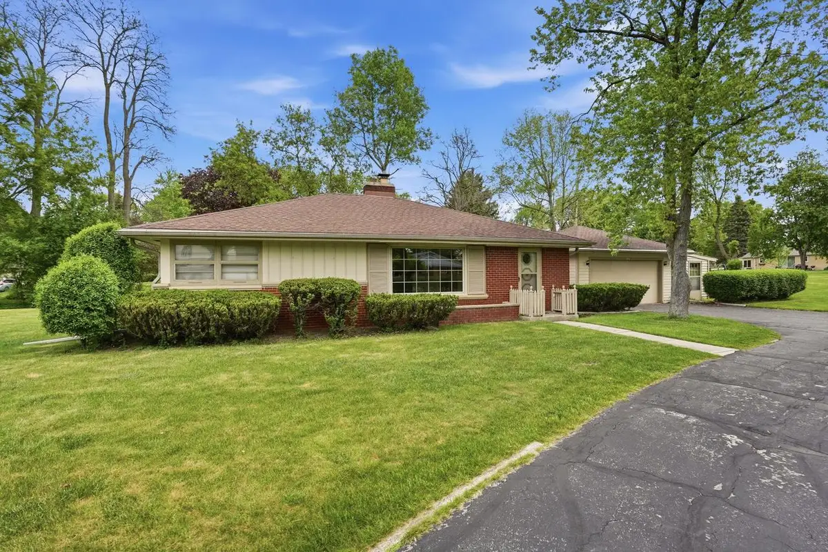 14250 Ivy LANE, Brookfield, WI 53005 - #1