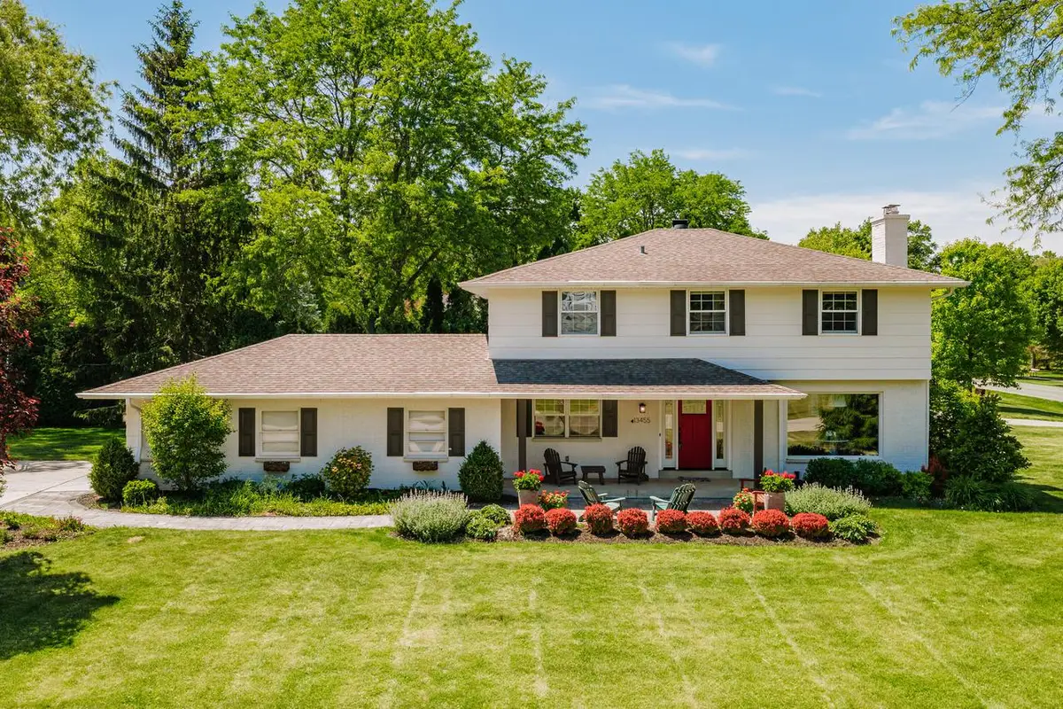 13455 Marquette AVENUE, Elm Grove, WI 53122 - #1