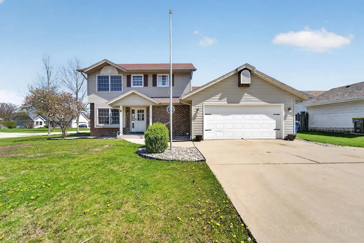 10550 S Peggy DRIVE, Oak Creek, WI 53154 - #1