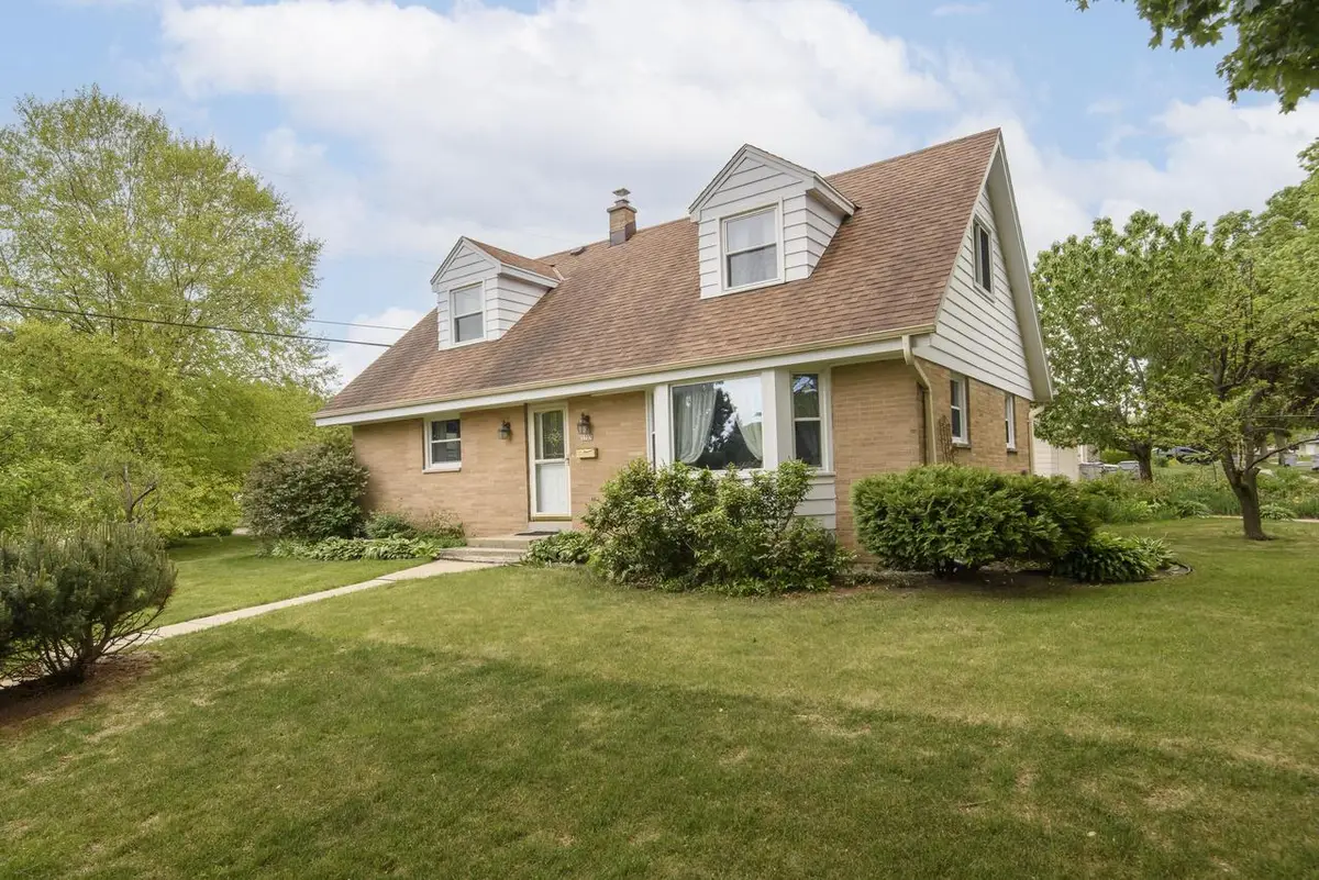 3725 S Marcy STREET, Milwaukee, WI 53220 - #1