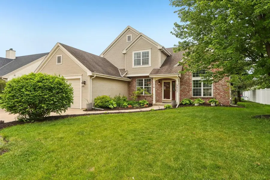 3622 Applewood DRIVE, Waukesha, WI 53189 - #2