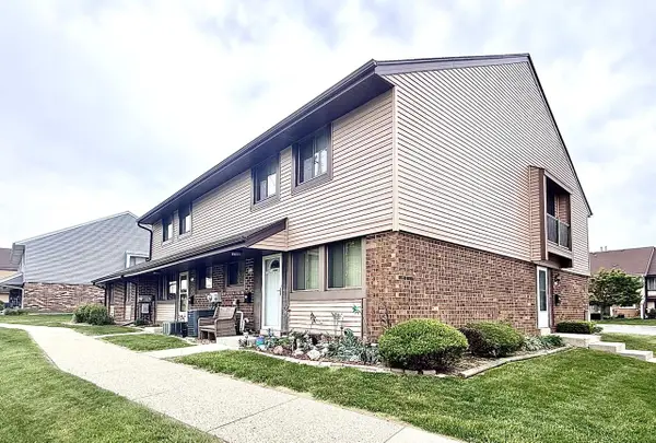 6324 S 20th STREET, Milwaukee, WI 53221