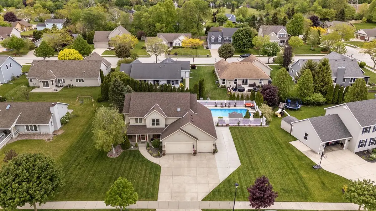 348 S Maple LANE, Saukville, WI 53080 - #1