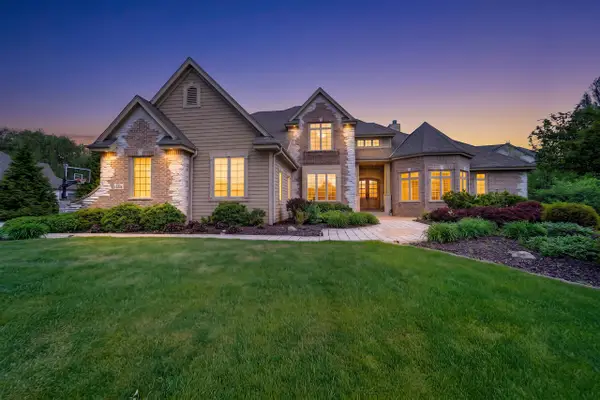 N52W21378 Golfview DRIVE, Menomonee Falls, WI 53051
