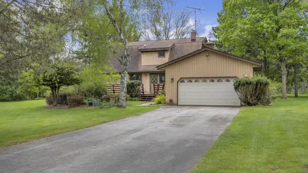 W438 Clement CIRCLE, Campbellsport, WI 53010