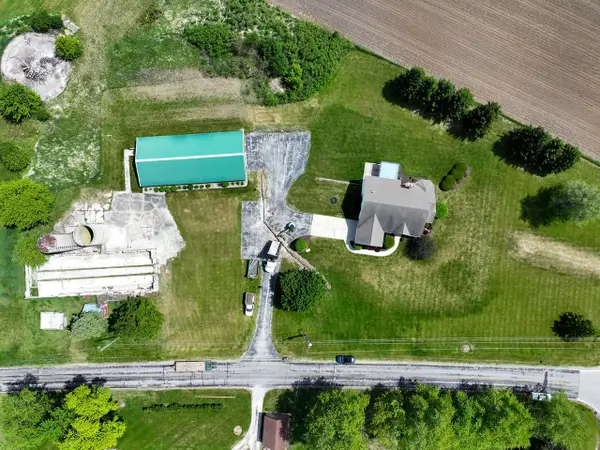22939 W Overson ROAD, Union Grove, WI 53182