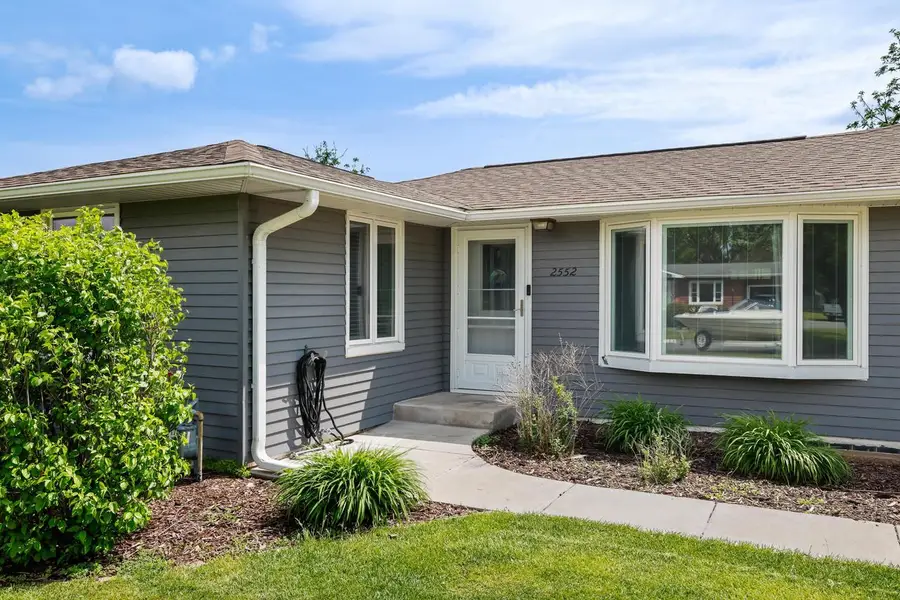 2552 Bainbridge STREET, La Crosse, WI 54603 - #2