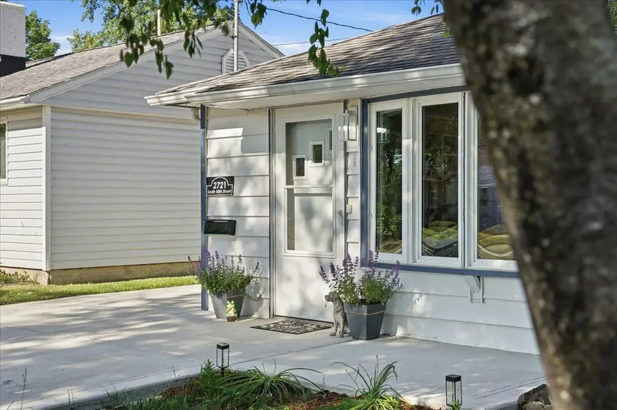2721 S 50th STREET, Milwaukee, WI 53219 - #3