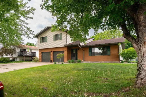 1206 Willow STREET, La Crescent, MN 55947
