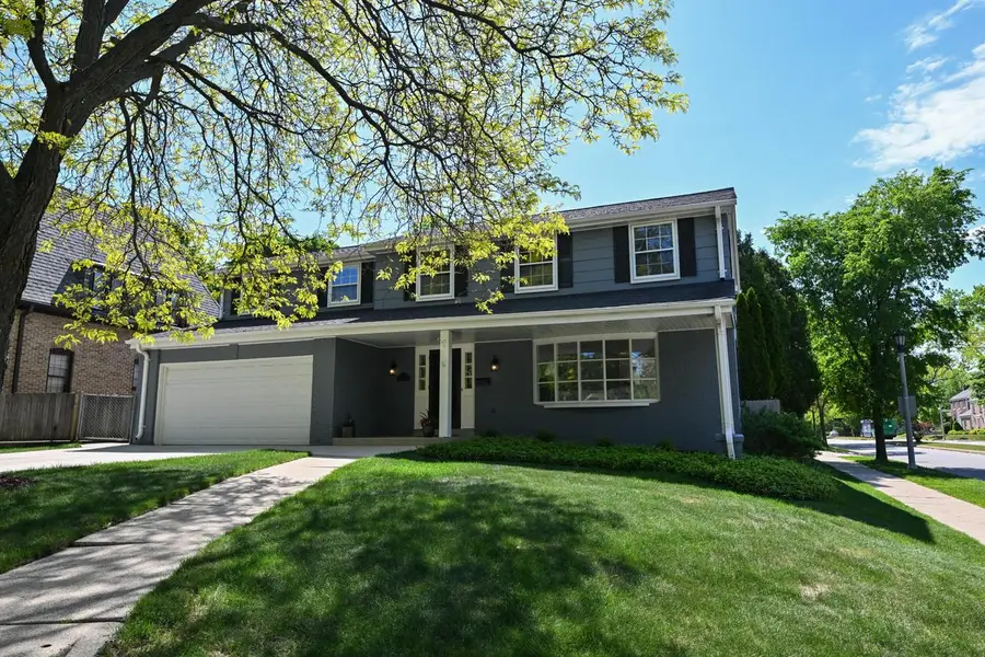4797 N Newhall STREET, Whitefish Bay, WI 53211 - #2