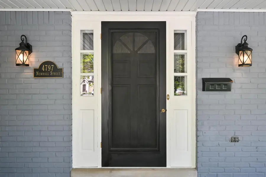 4797 N Newhall STREET, Whitefish Bay, WI 53211 - #3