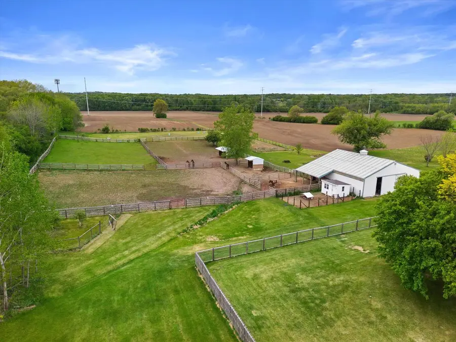 12205 N Vega AVENUE, Mequon, WI 53097 - #3