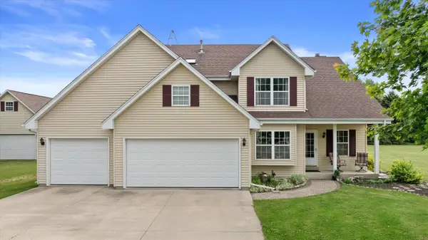 7720 Orchard Valley ROAD, West Bend, WI 53090