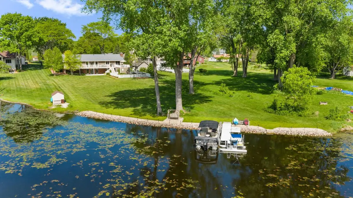 7539 W View DRIVE, Wind Lake, WI 53185 - #1