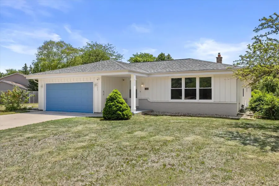 7360 W Brunn DRIVE, Franklin, WI 53132 - #3