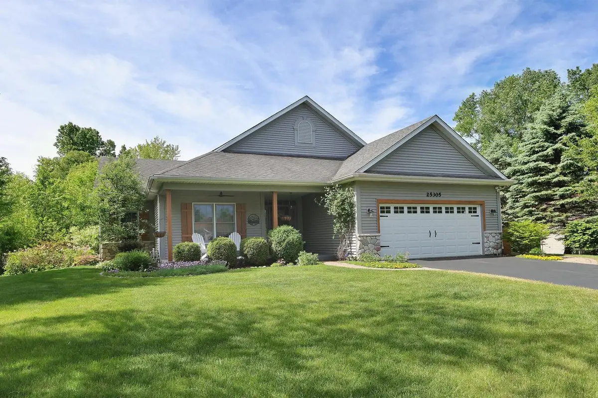 25305 Runyard WAY #W, Trevor, WI 53179 - #1