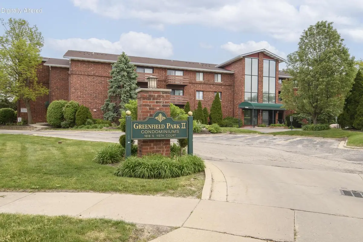 1618 S 115th COURT #302, West Allis, WI 53214 - #1