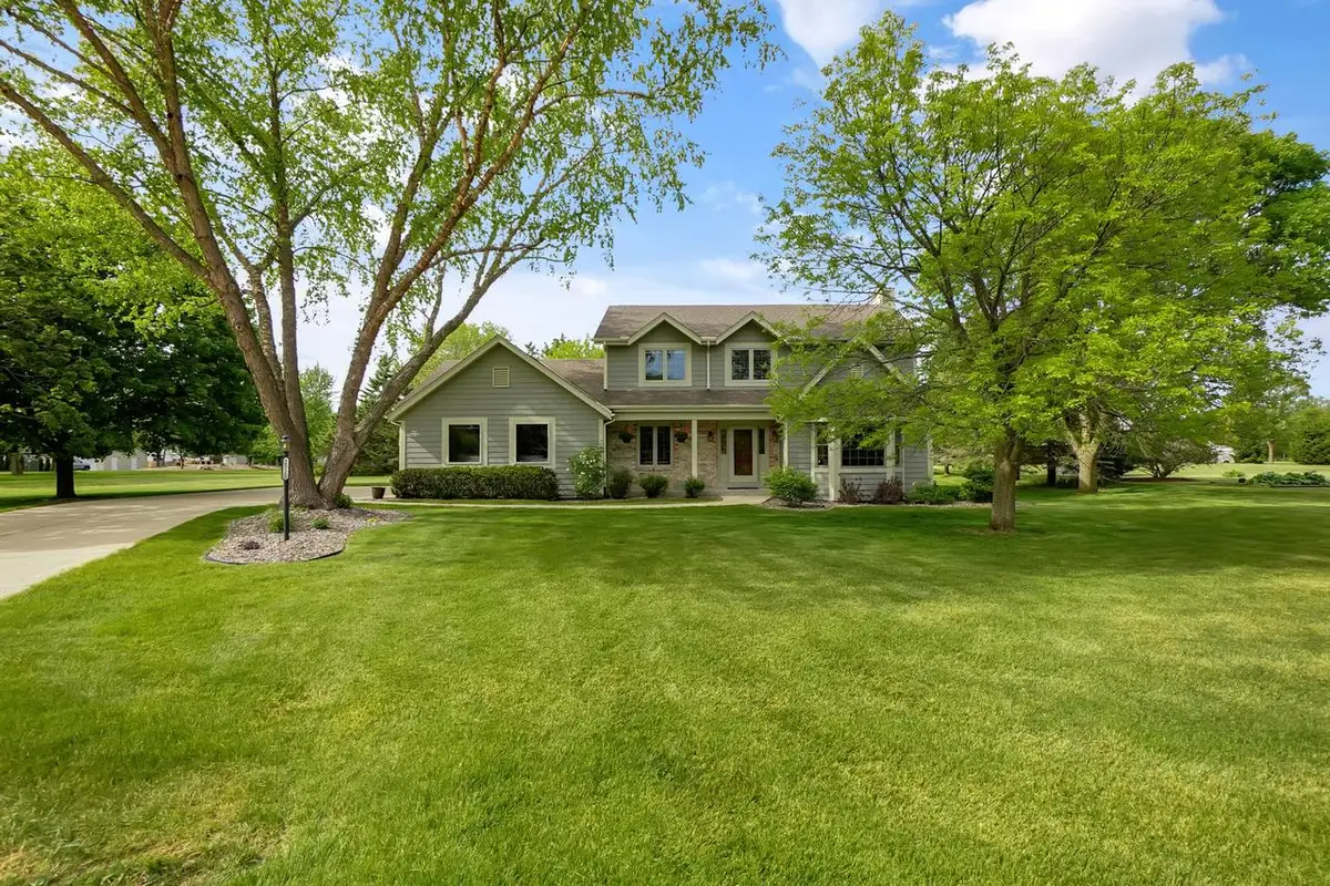 N69W28160 River Park COURT, Hartland, WI 53029 - #1