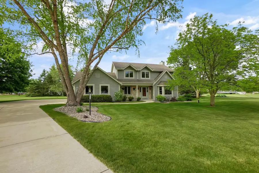N69W28160 River Park COURT, Hartland, WI 53029 - #2