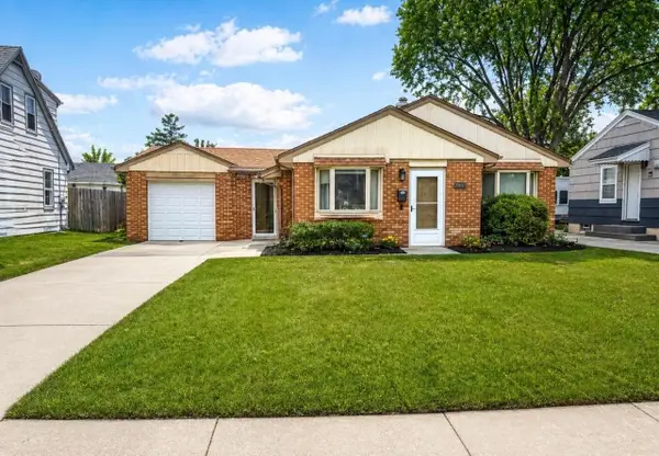 2187 S 98th STREET, West Allis, WI 53227