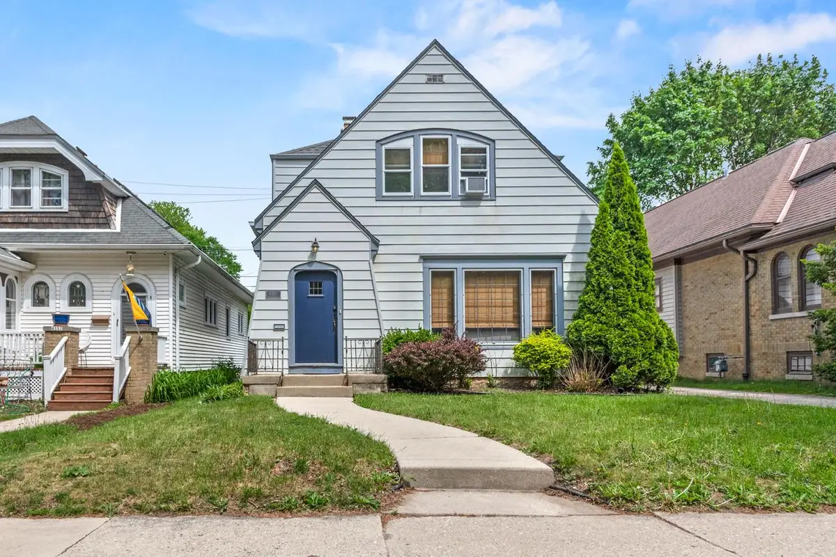 4350 N Woodburn STREET, Shorewood, WI 53211 - #1