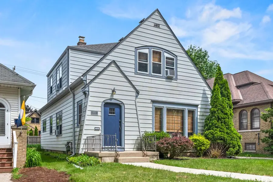 4350 N Woodburn STREET, Shorewood, WI 53211 - #2