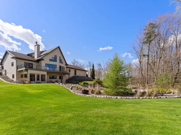 4818 Maplecrest Ridge ROAD, Whitelaw, WI 54247