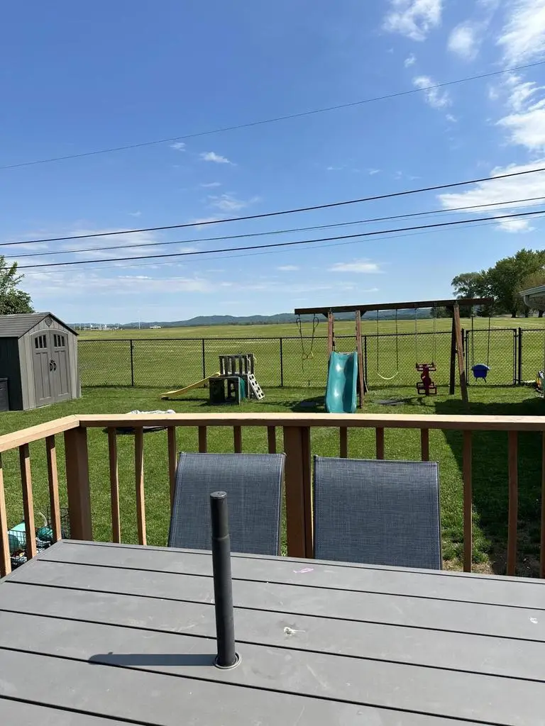 411 Central Rd, La Crosse, WI 54603 - #3