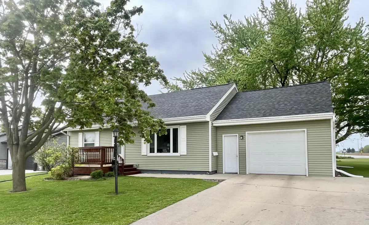 721 Menasha STREET, Reedsville, WI 54230 - #1