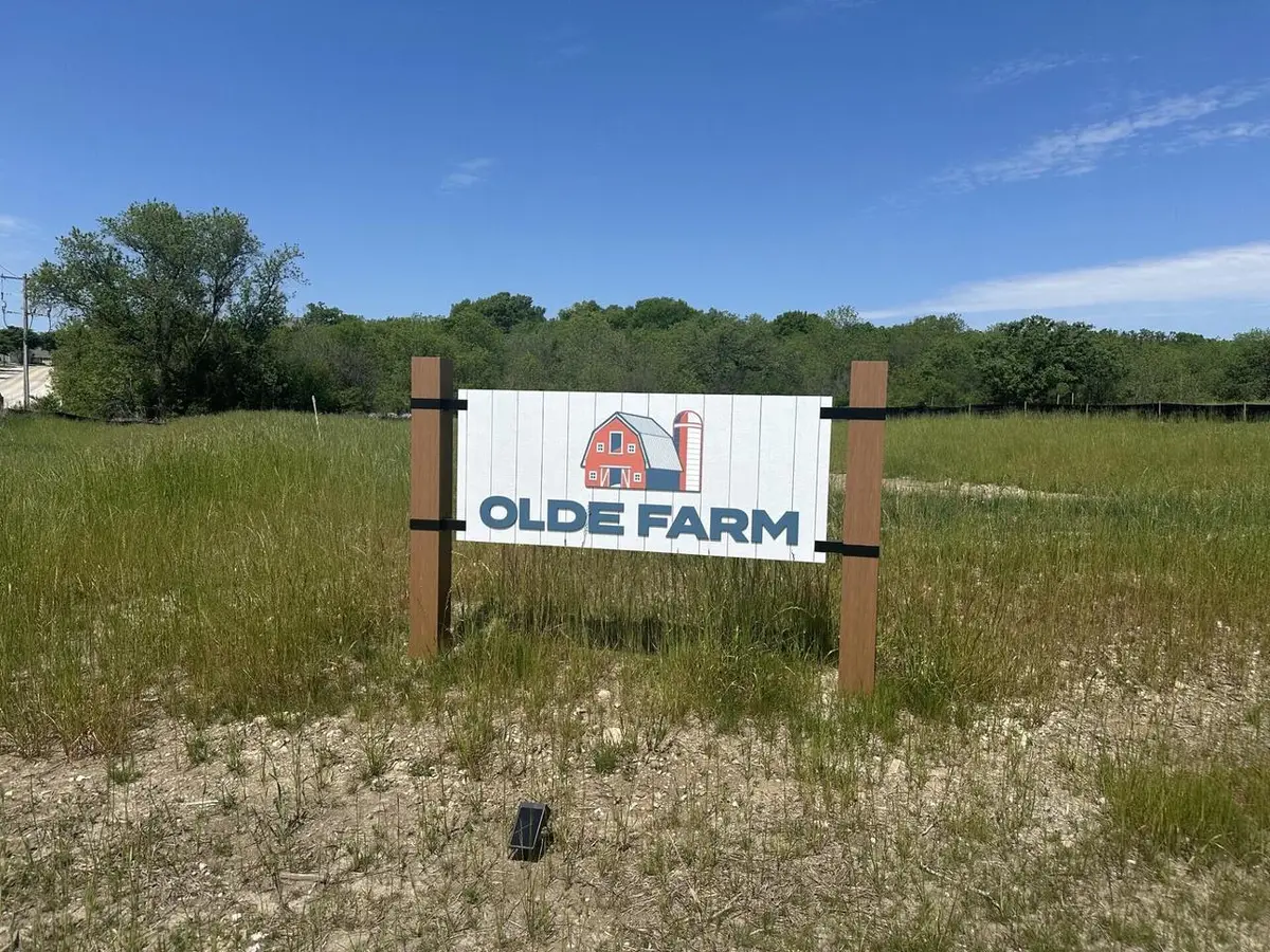 Lt4 OVERTON AVENUE, Waukesha, WI 53188 - #1