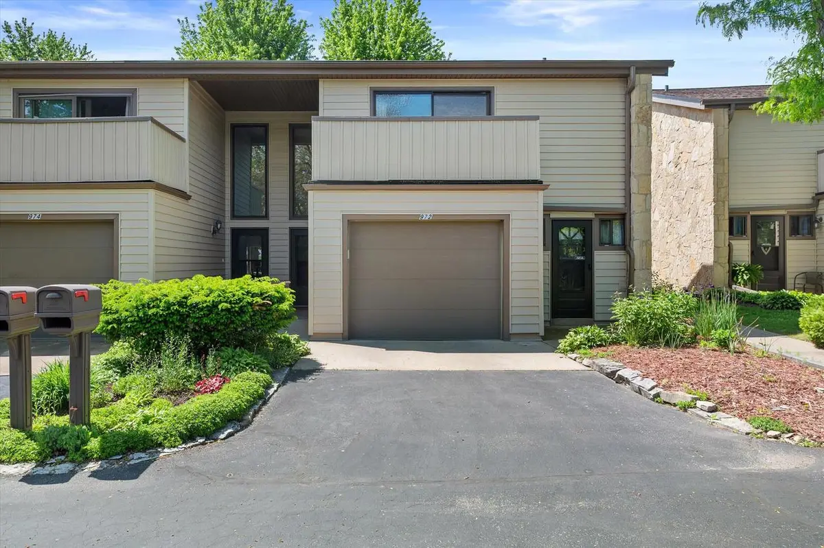 972 Valentine ROAD, Oconomowoc, WI 53066 - #1