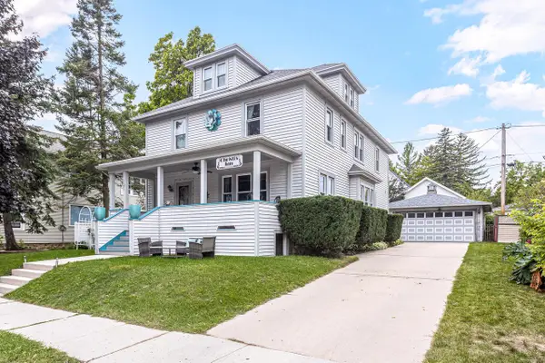 121 S East STREET, Elkhart Lake, WI 53020