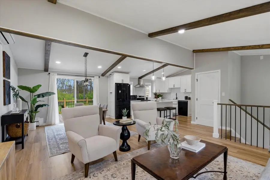 1015 W Devonshire ROAD, Delafield, WI 53018 - #3
