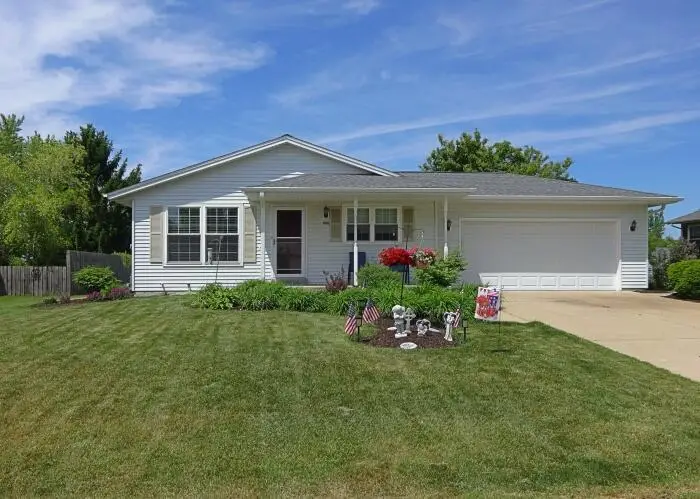 406 Prairie Hill WAY, Waterford, WI 53185 - #1