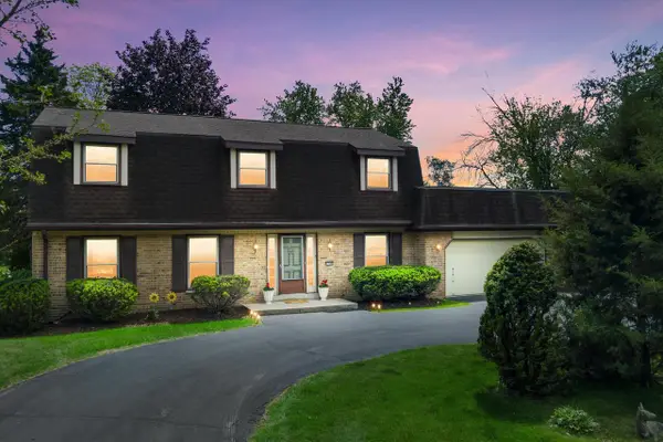 17645 Wexford COURT, Brookfield, WI 53045