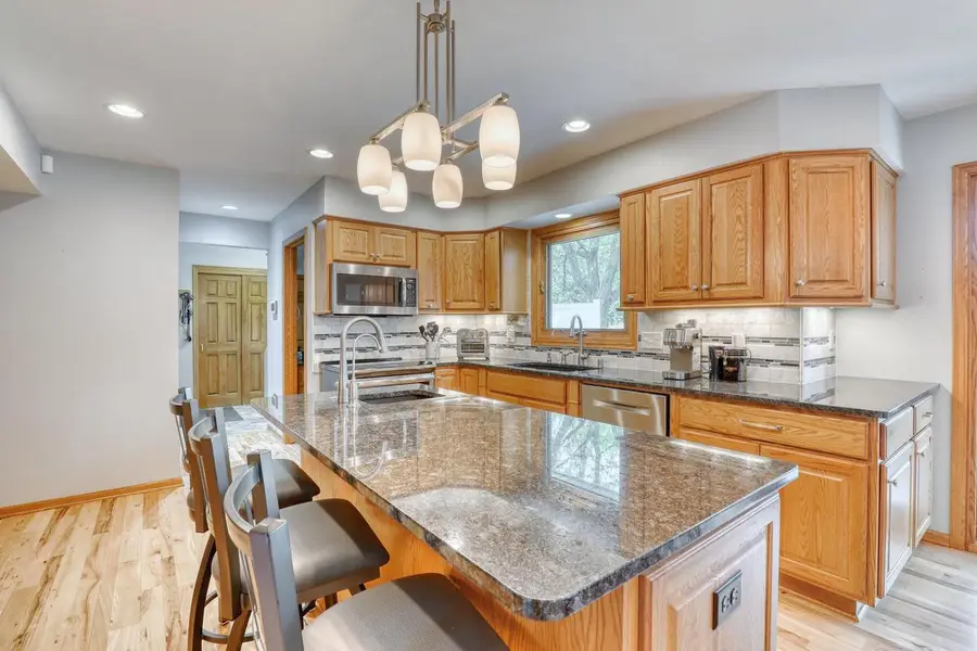 W146N6234 Wigwam DRIVE, Menomonee Falls, WI 53051 - #3