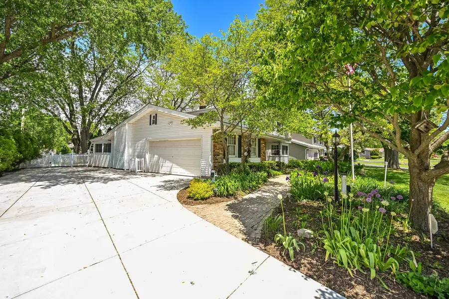 13780 W Graham STREET, New Berlin, WI 53151 - #3