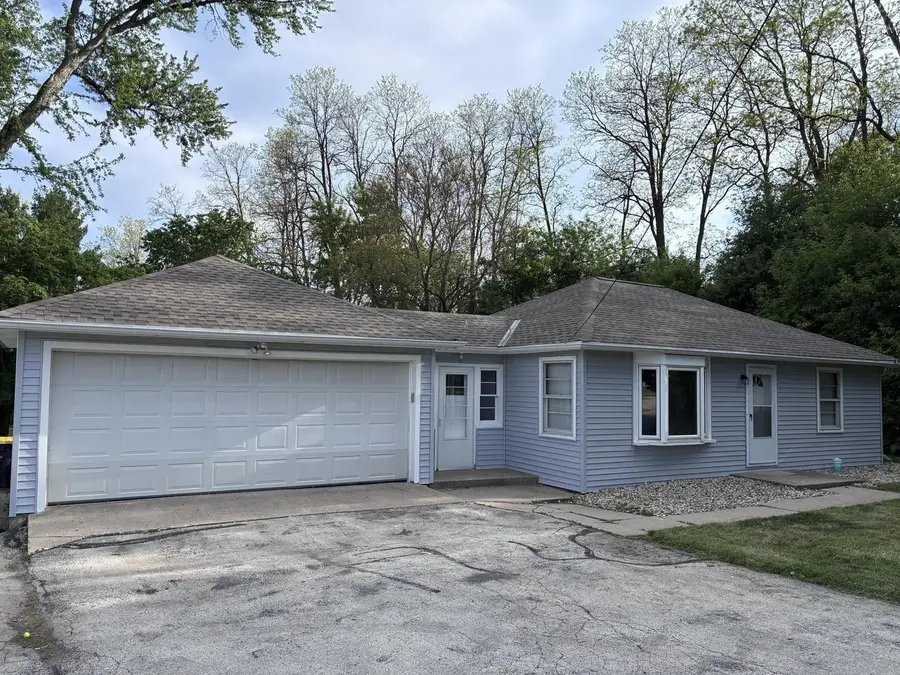2407 Summit AVENUE, Waukesha, WI 53188 - #3