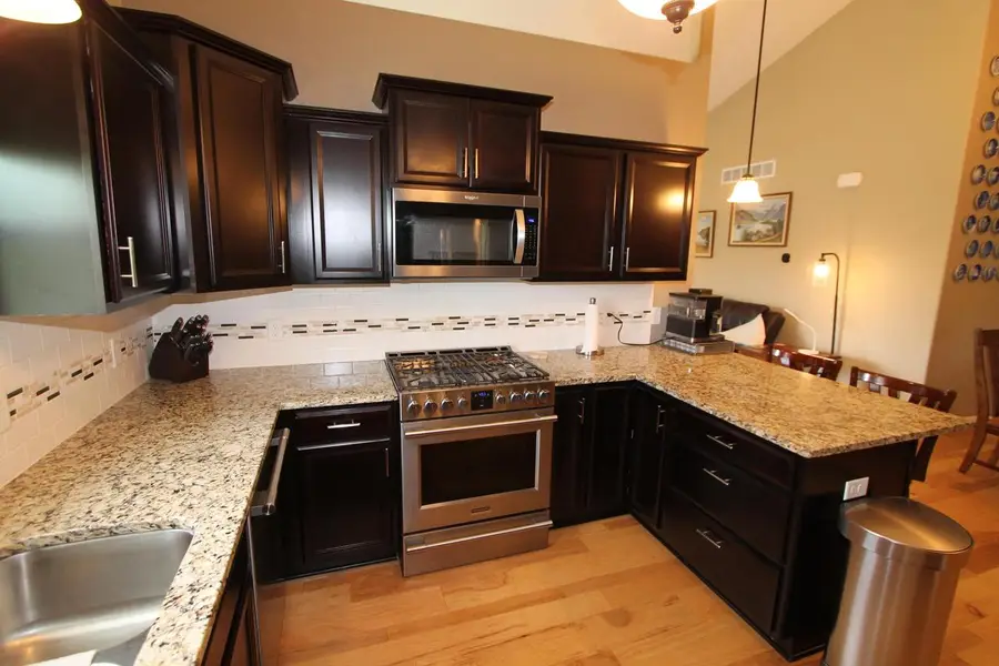 282 Settlement DRIVE, Burlington, WI 53105 - #2