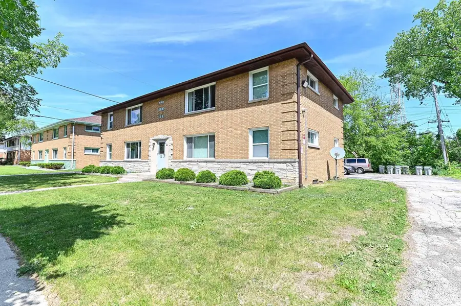 926 E Waterford AVENUE, Milwaukee, WI 53207 - #3