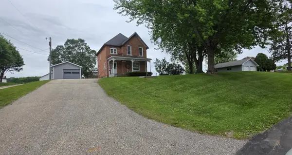 N17088 E Orchard LANE, Galesville, WI 54630