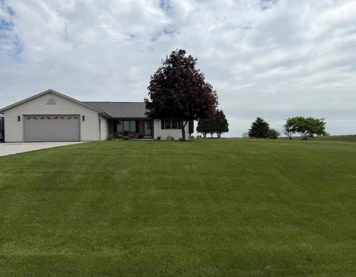 N3061 Dykstra ROAD, Waldo, WI 53093 - #1