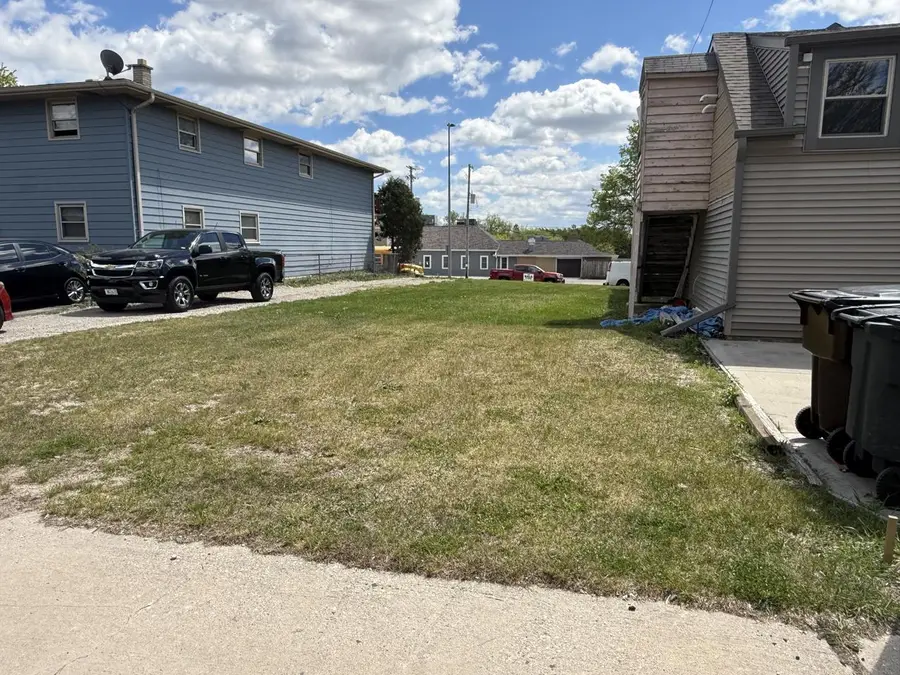 LOT 7 W HOWARD AVENUE, Greenfield, WI 53221 - #3