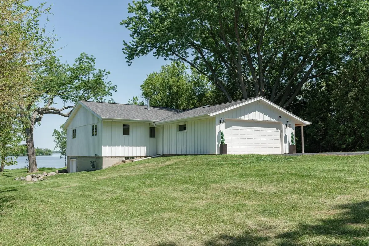 W4428 Lakeview DRIVE, Hustisford, WI 53034 - #1