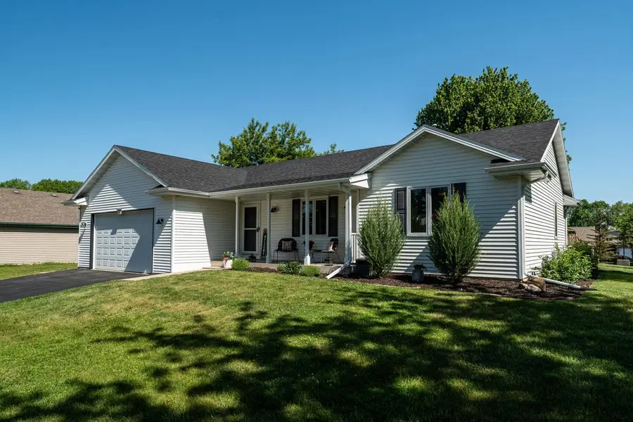 1342 Valley View ROAD, Hartford, WI 53027 - #2